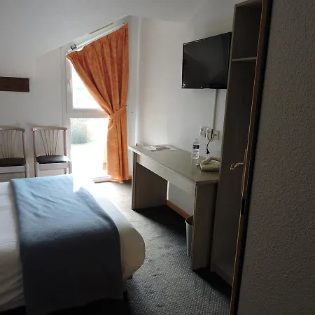 Le Foron Hotel 3*