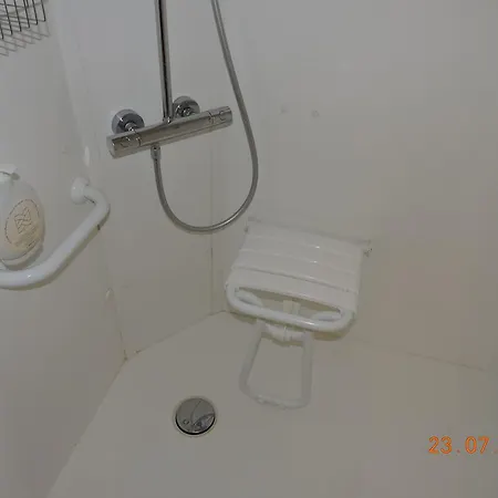 Hotel Le Foron 3*