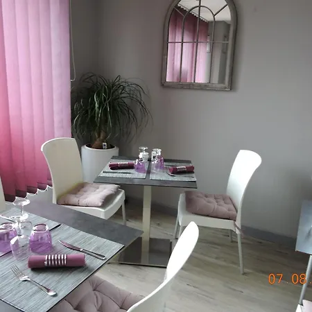 Le Foron Hotel