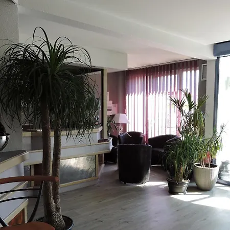 Otel Le Foron La Roche-sur-Foron