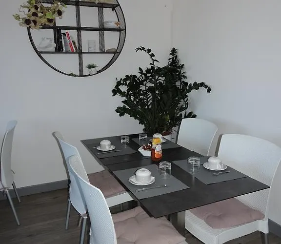 Le Foron 3*